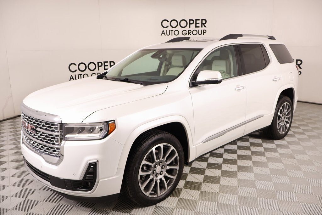 2023 GMC Acadia Denali