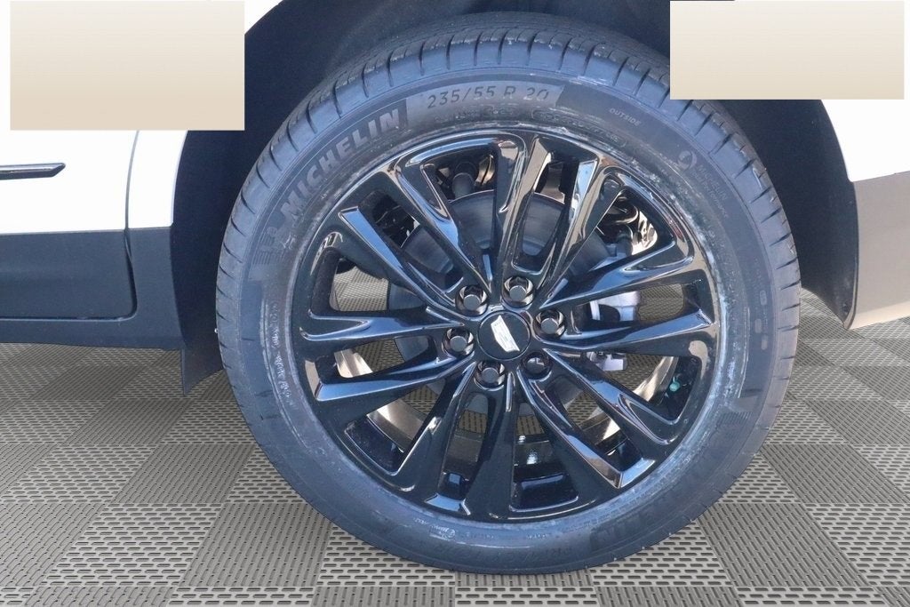 2026 Cadillac XT5 Luxury