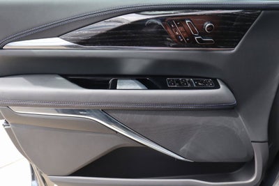 2026 Cadillac ESCALADE IQL Luxury