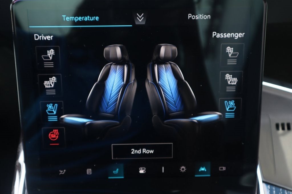 2026 Cadillac ESCALADE IQL Luxury