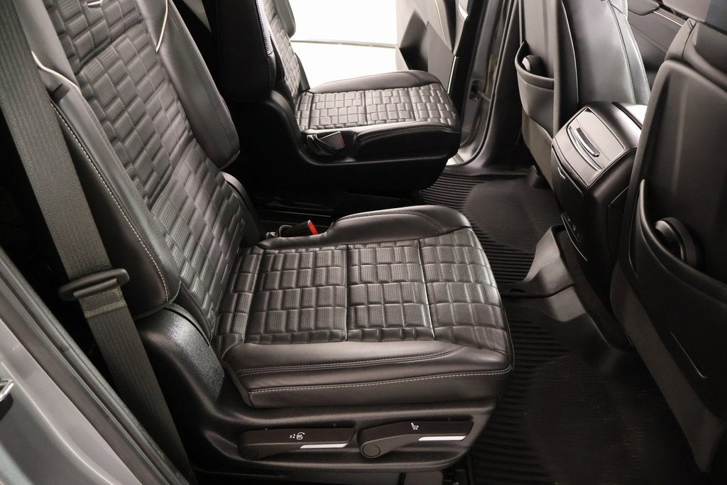 2023 Cadillac Escalade Premium Luxury Platinum