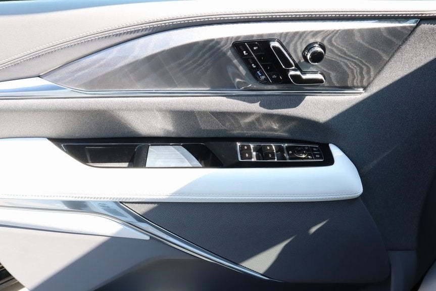 2026 Cadillac ESCALADE IQ Sport